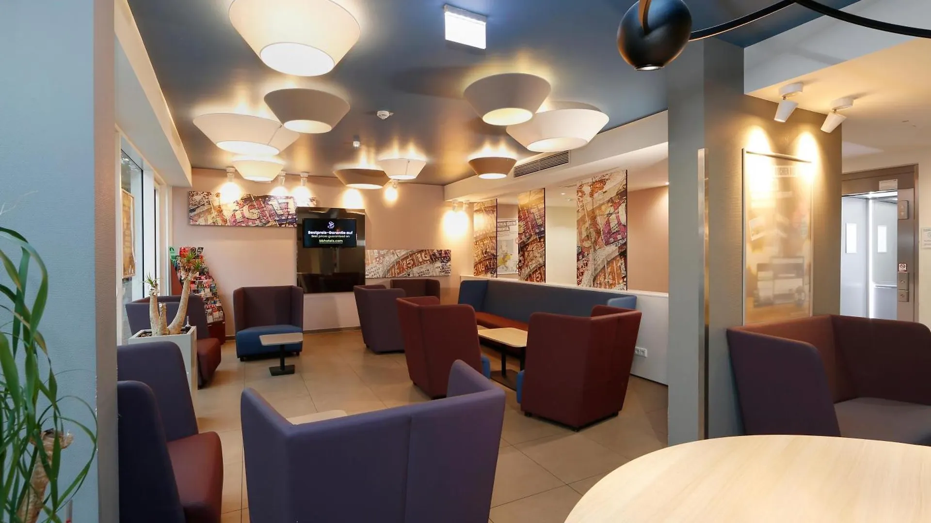 B&B Hotel Berlin-Alexanderplatz Berlim