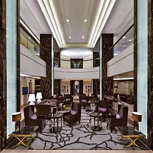 Waldorf Astoria מלון